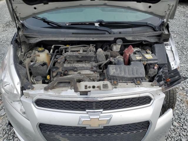 2015 Chevrolet Spark — фото 11