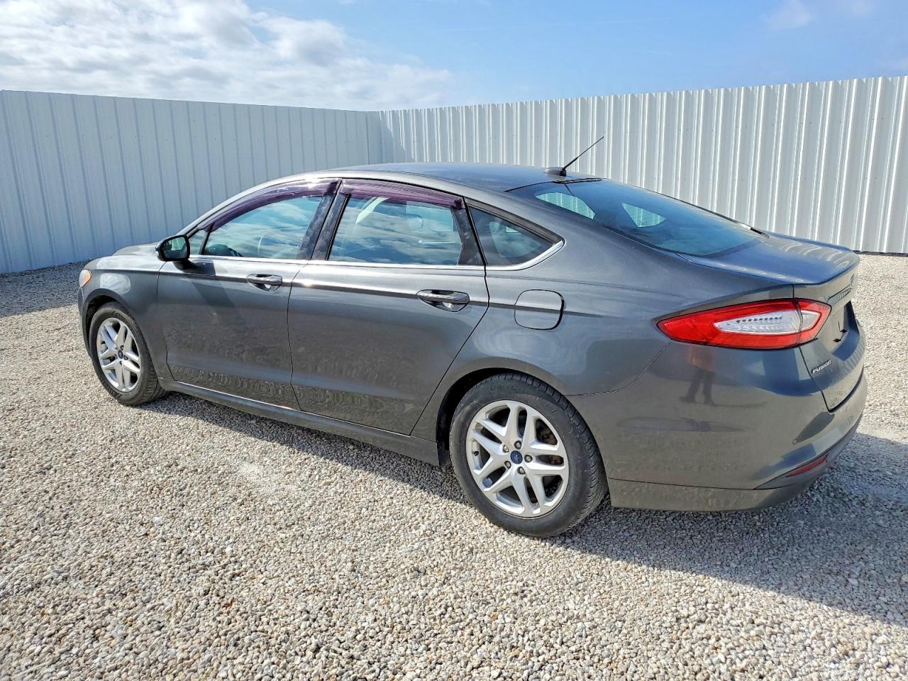 FORD FUSION