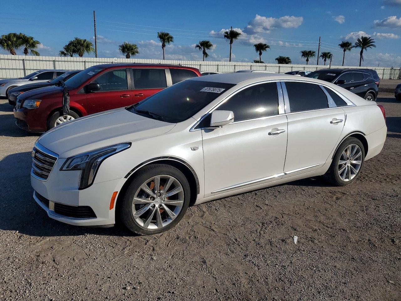 2018 CADILLAC XTS — фото 1