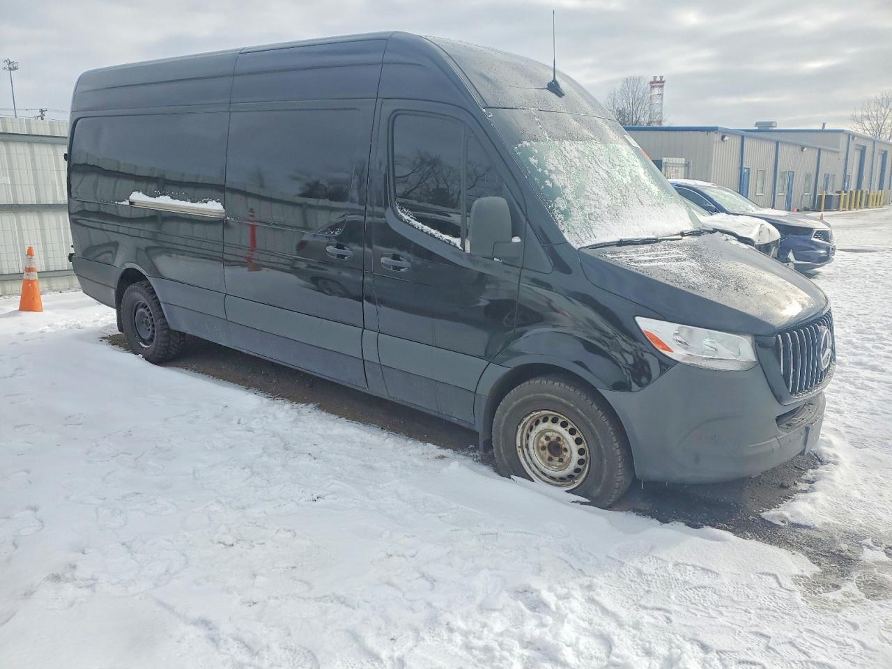 MERCEDES-BENZ SPRINTER