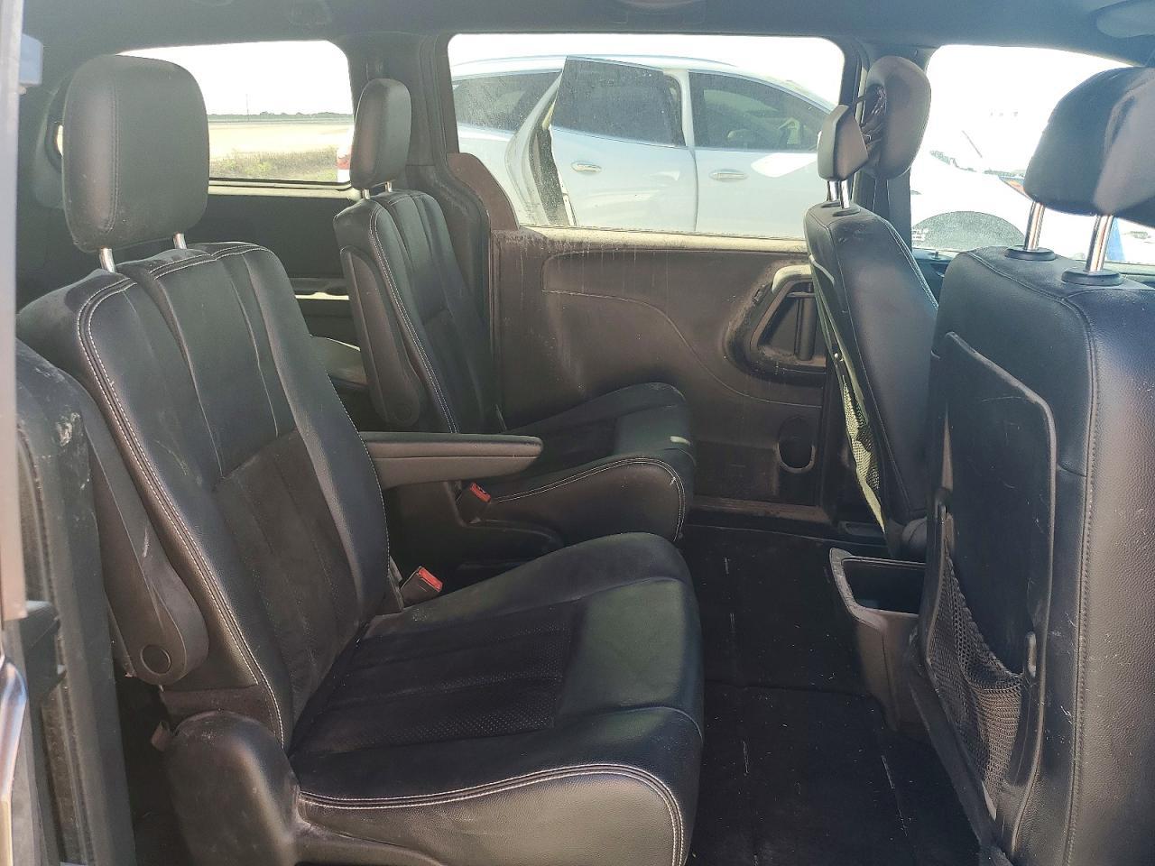2015 DODGE GRAND CARAVAN — фото 11