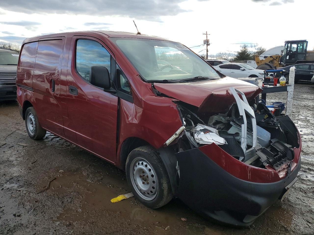 NISSAN NV200