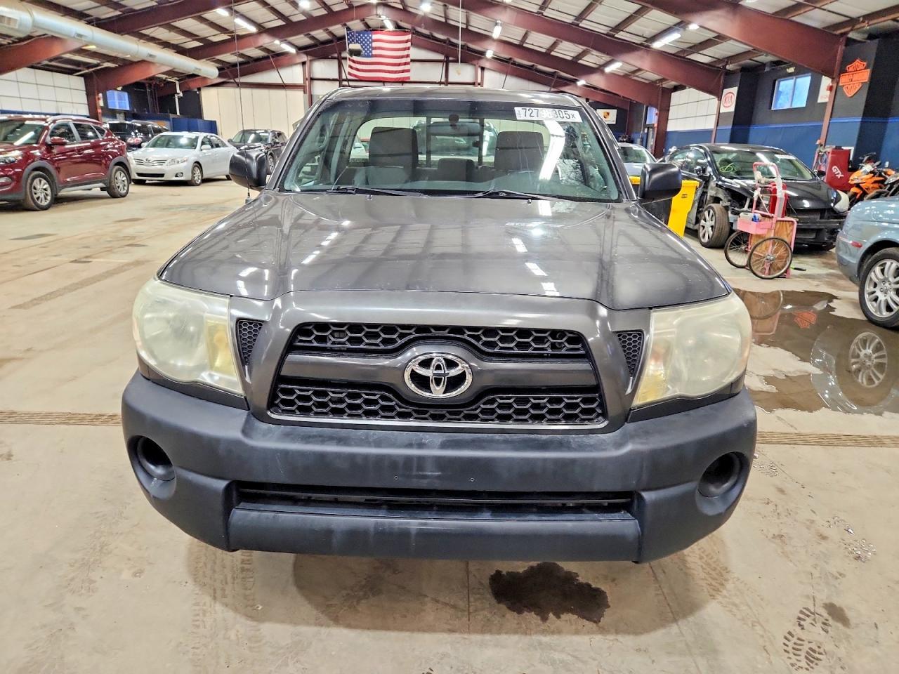 TOYOTA TACOMA