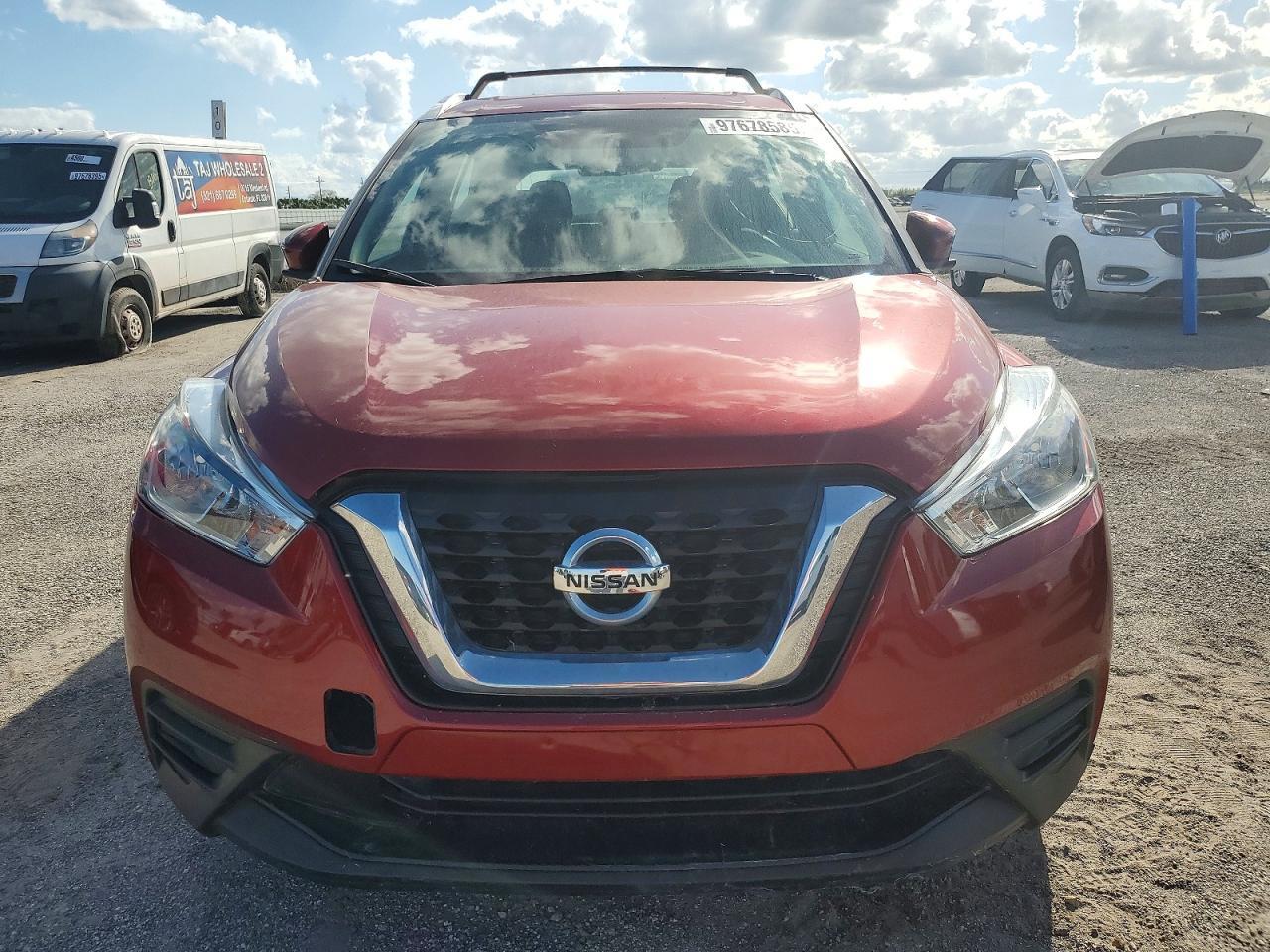 2018 NISSAN KICKS — фото 5