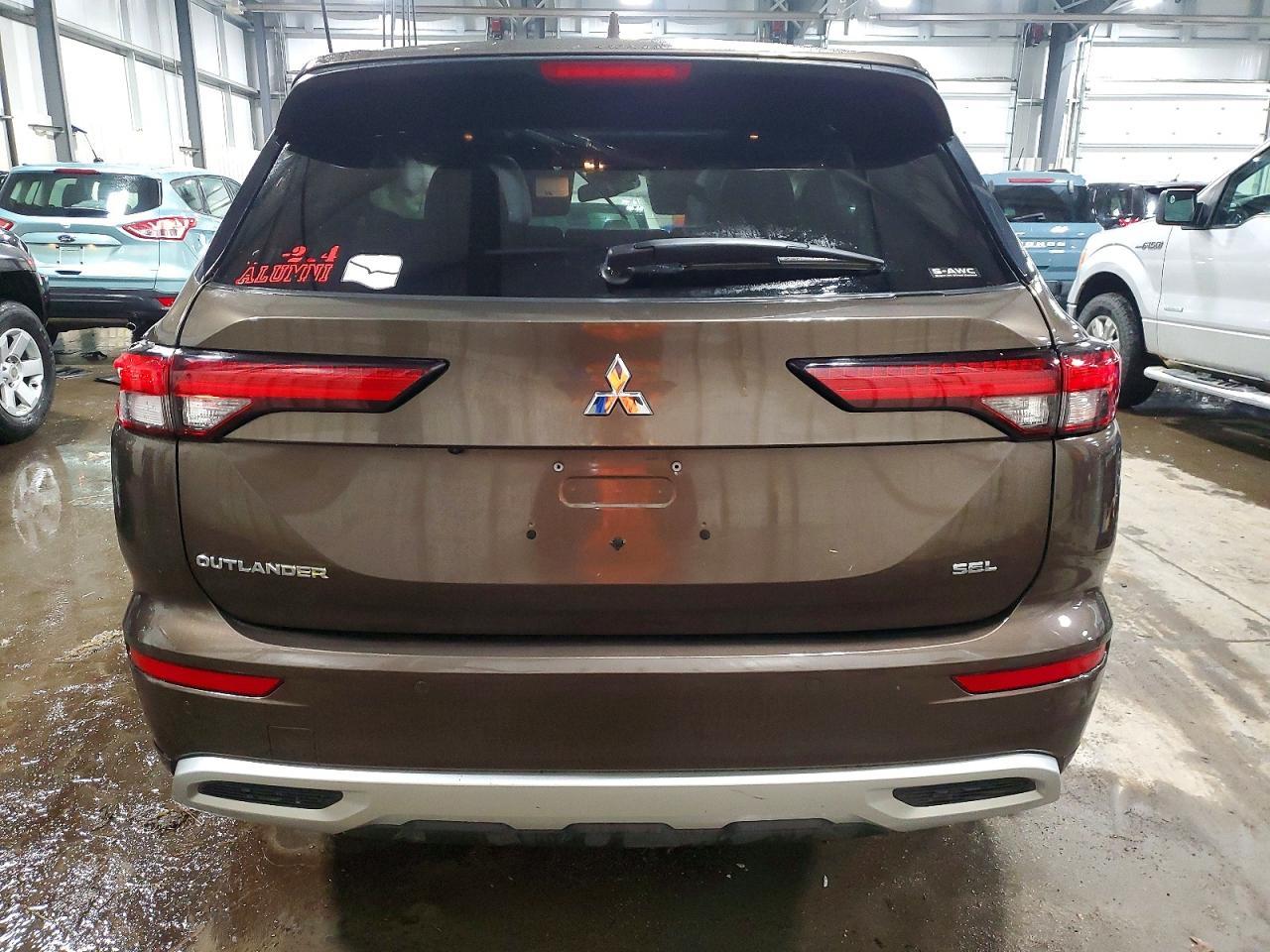 2022 MITSUBISHI OUTLANDER — фото 6
