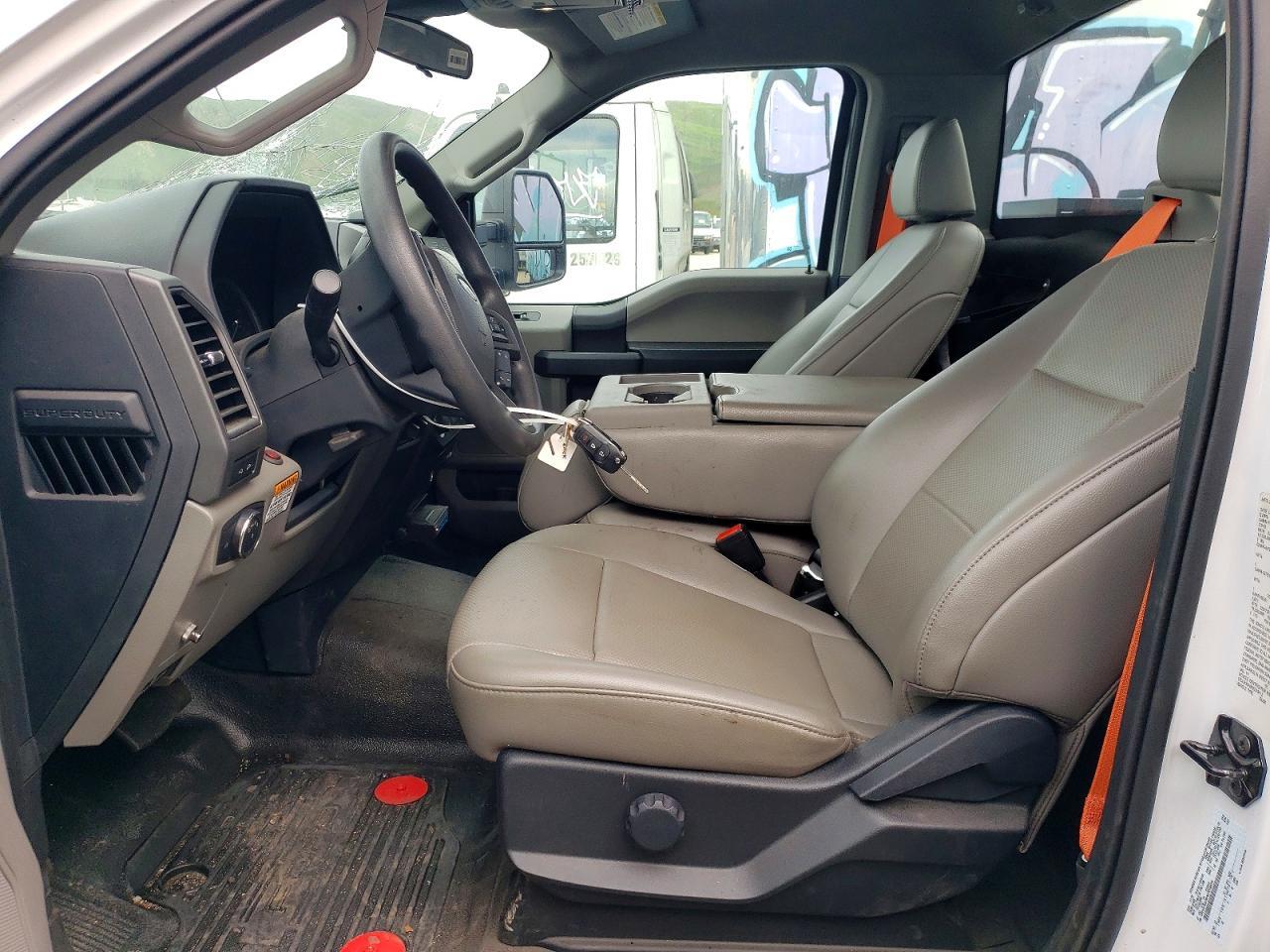 FORD F-550
