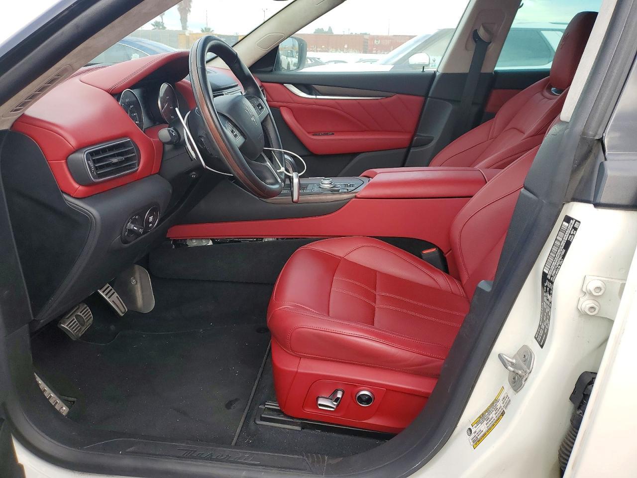 MASERATI LEVANTE