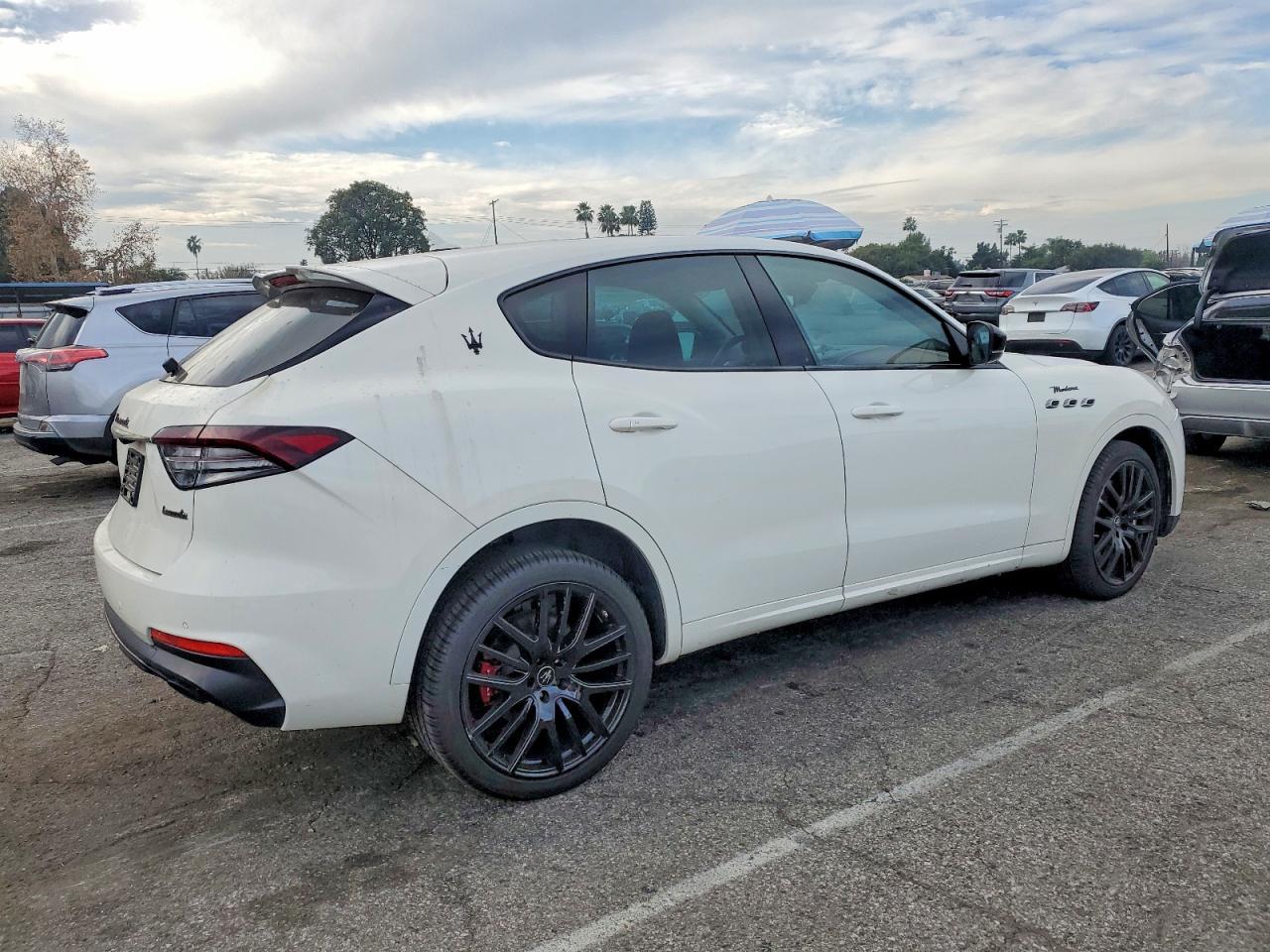 MASERATI LEVANTE