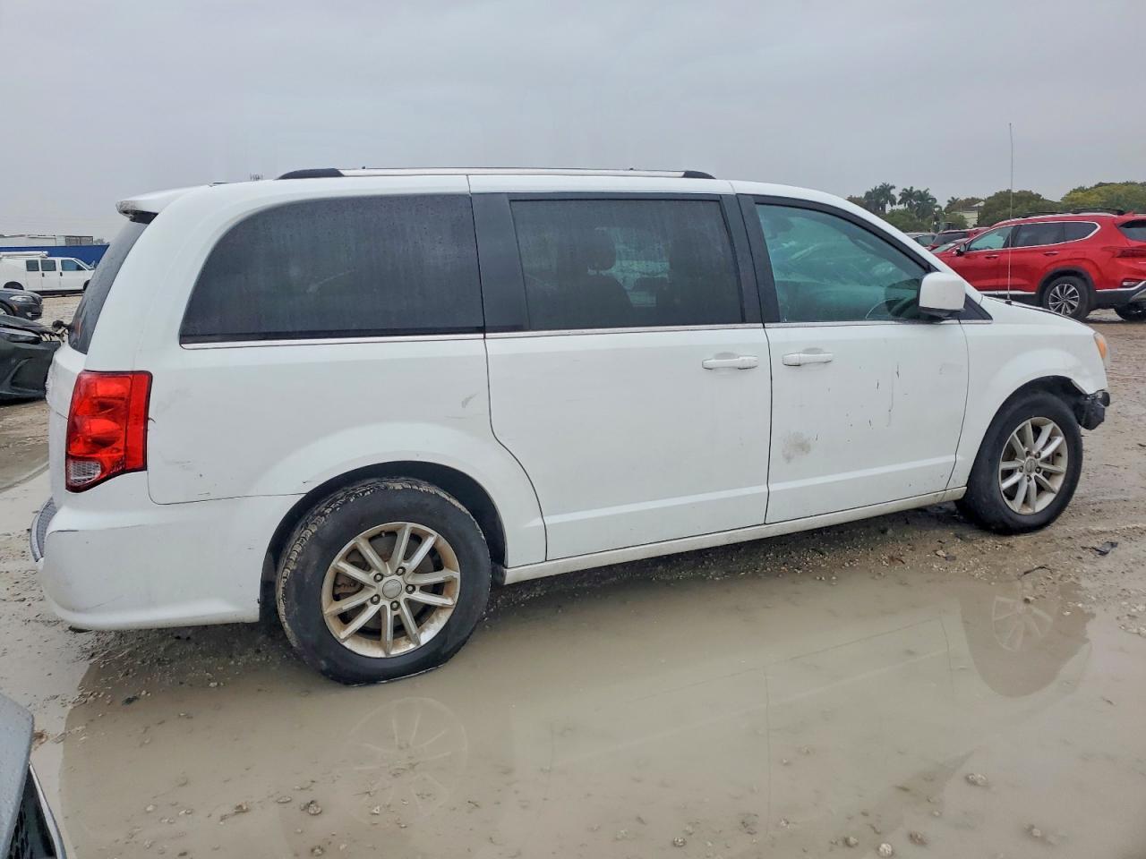 2019 DODGE GRAND CARAVAN — фото 3