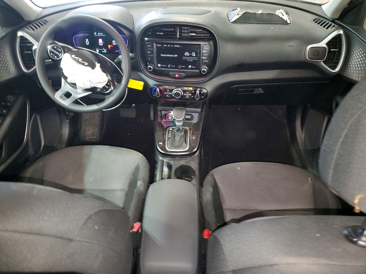 2025 KIA SOUL — фото 8