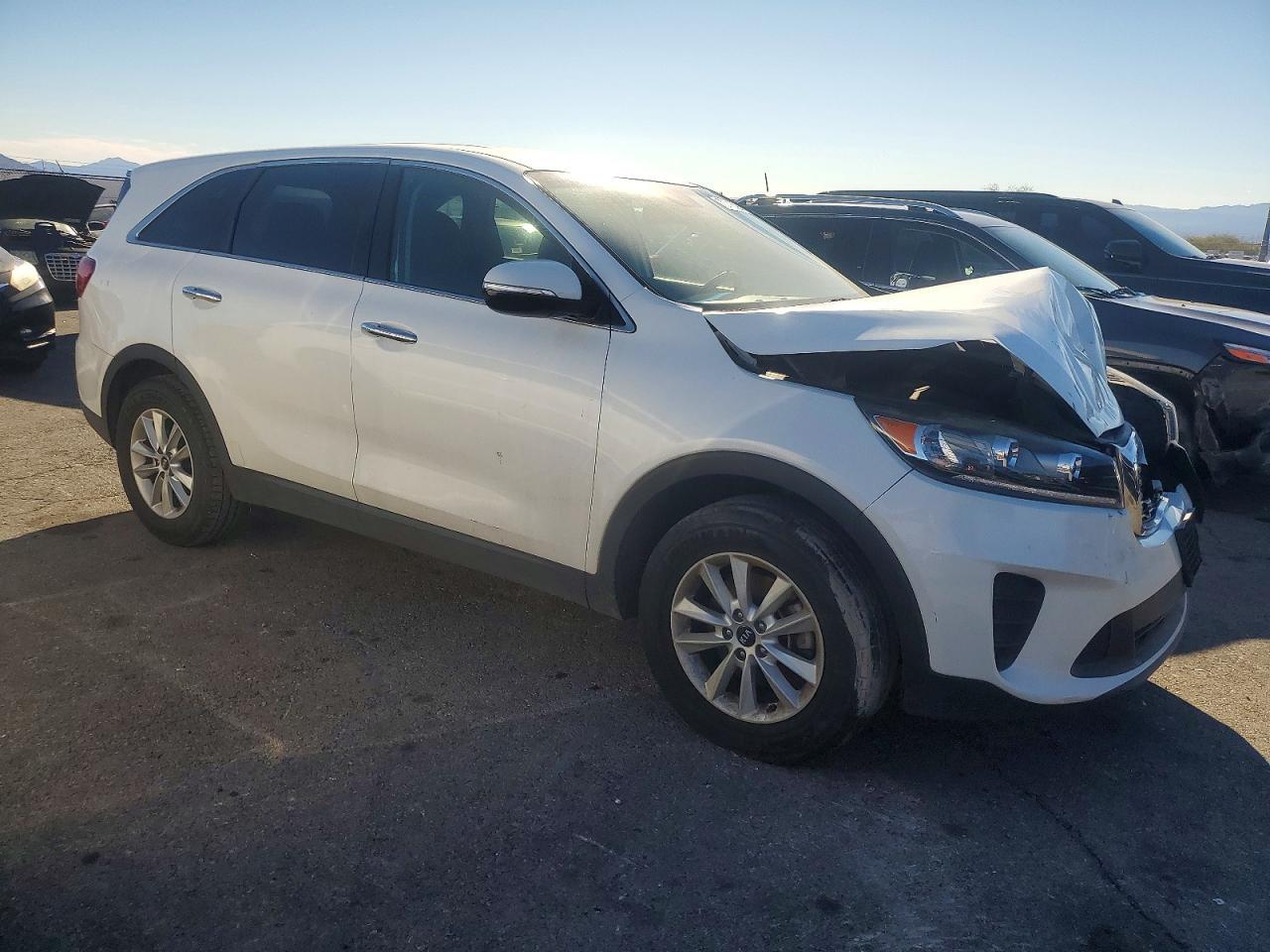 2020 KIA SORENTO — фото 4