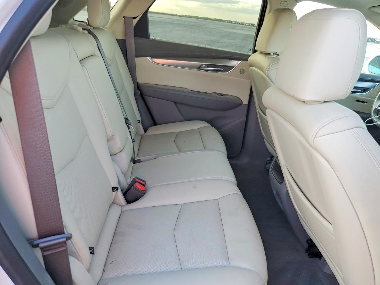 2019 CADILLAC XT5 — фото 10