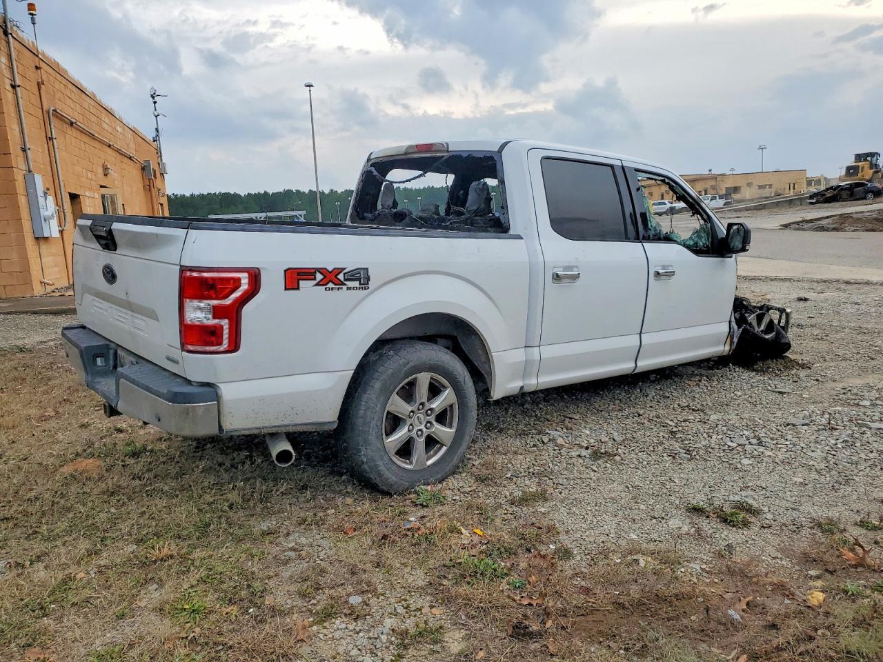 FORD F-150