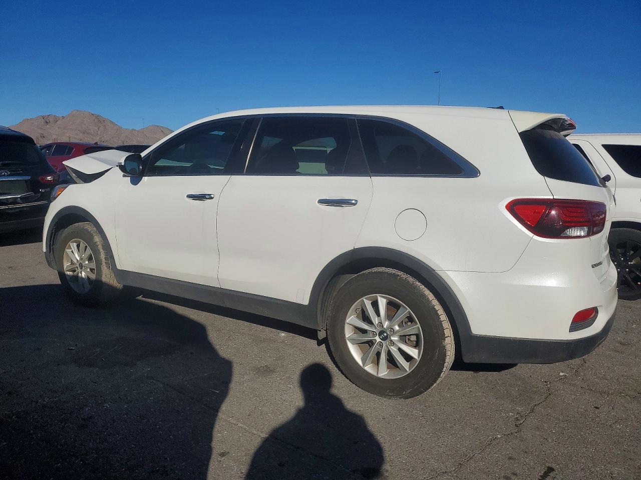 2020 KIA SORENTO — фото 2