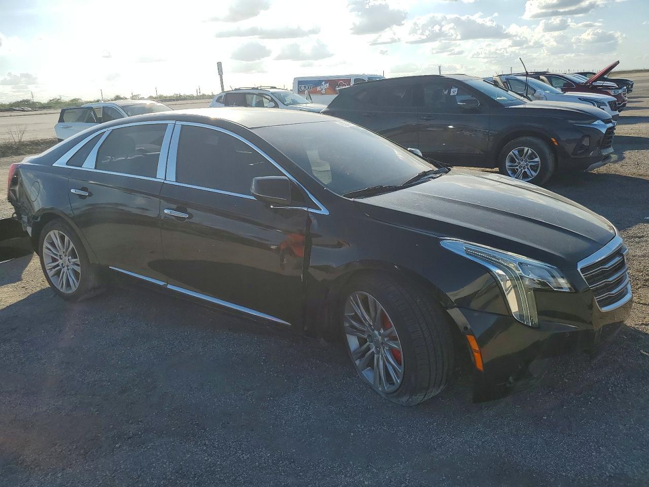 2018 CADILLAC XTS — фото 4