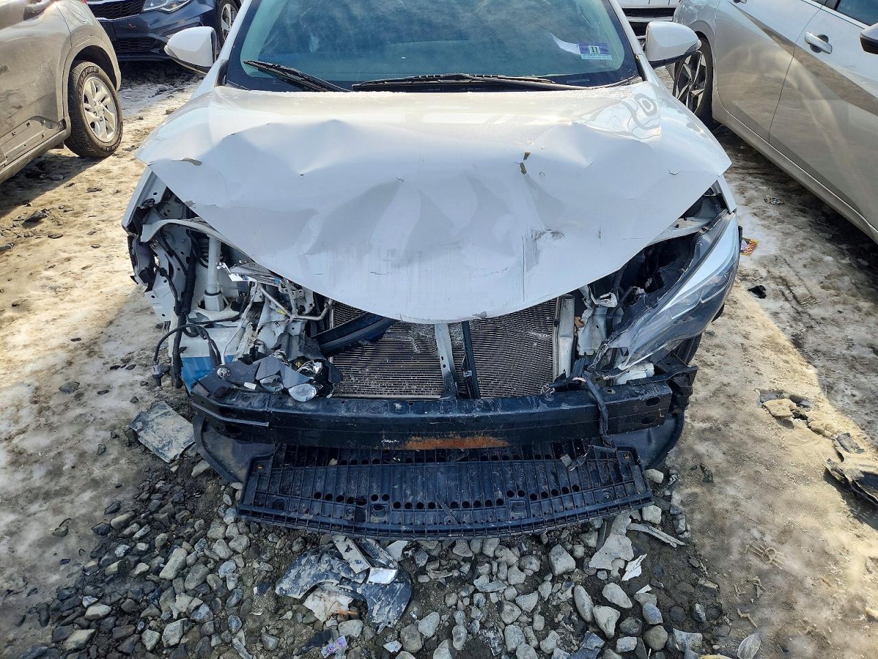 2019 TOYOTA COROLLA — фото 11