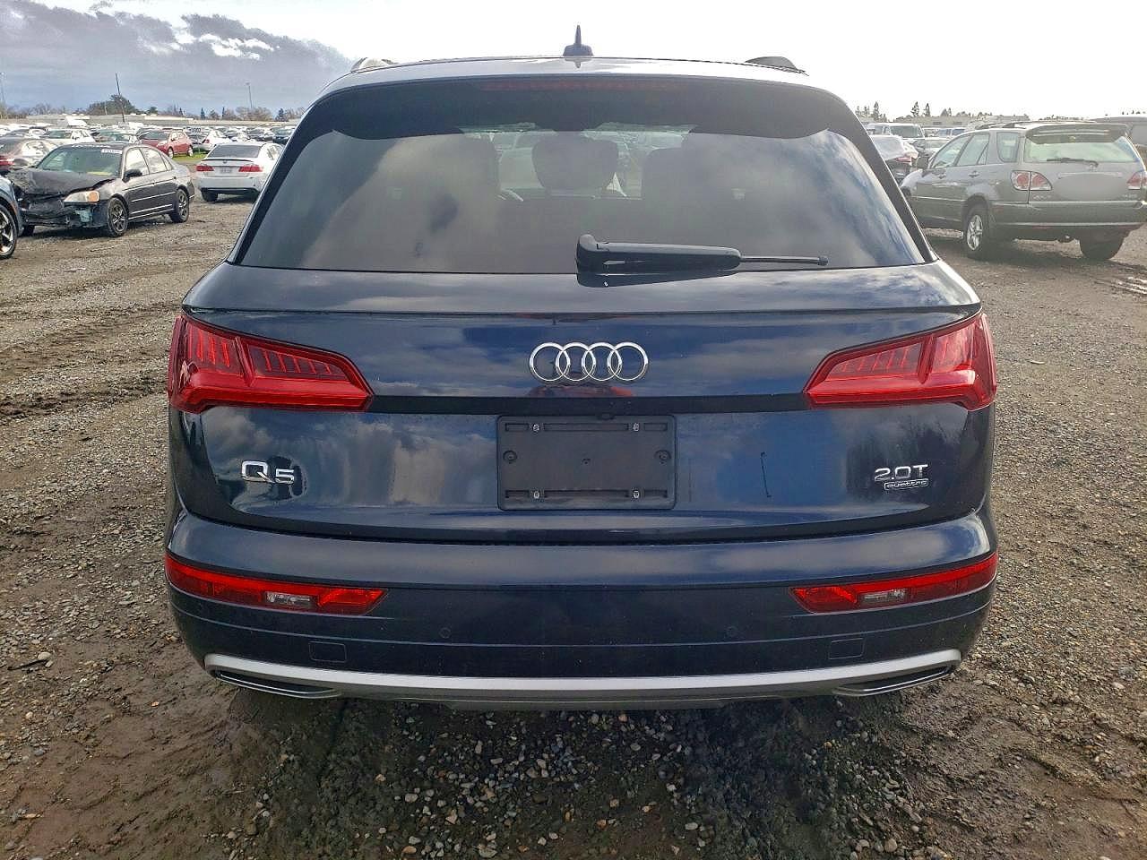 AUDI Q5