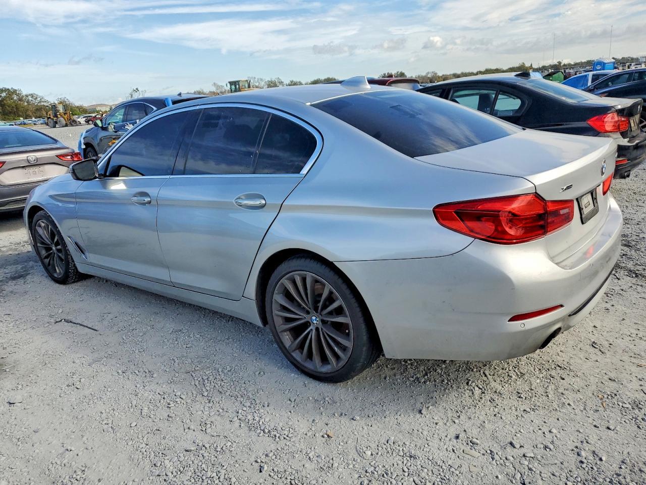 BMW 5 SERIES