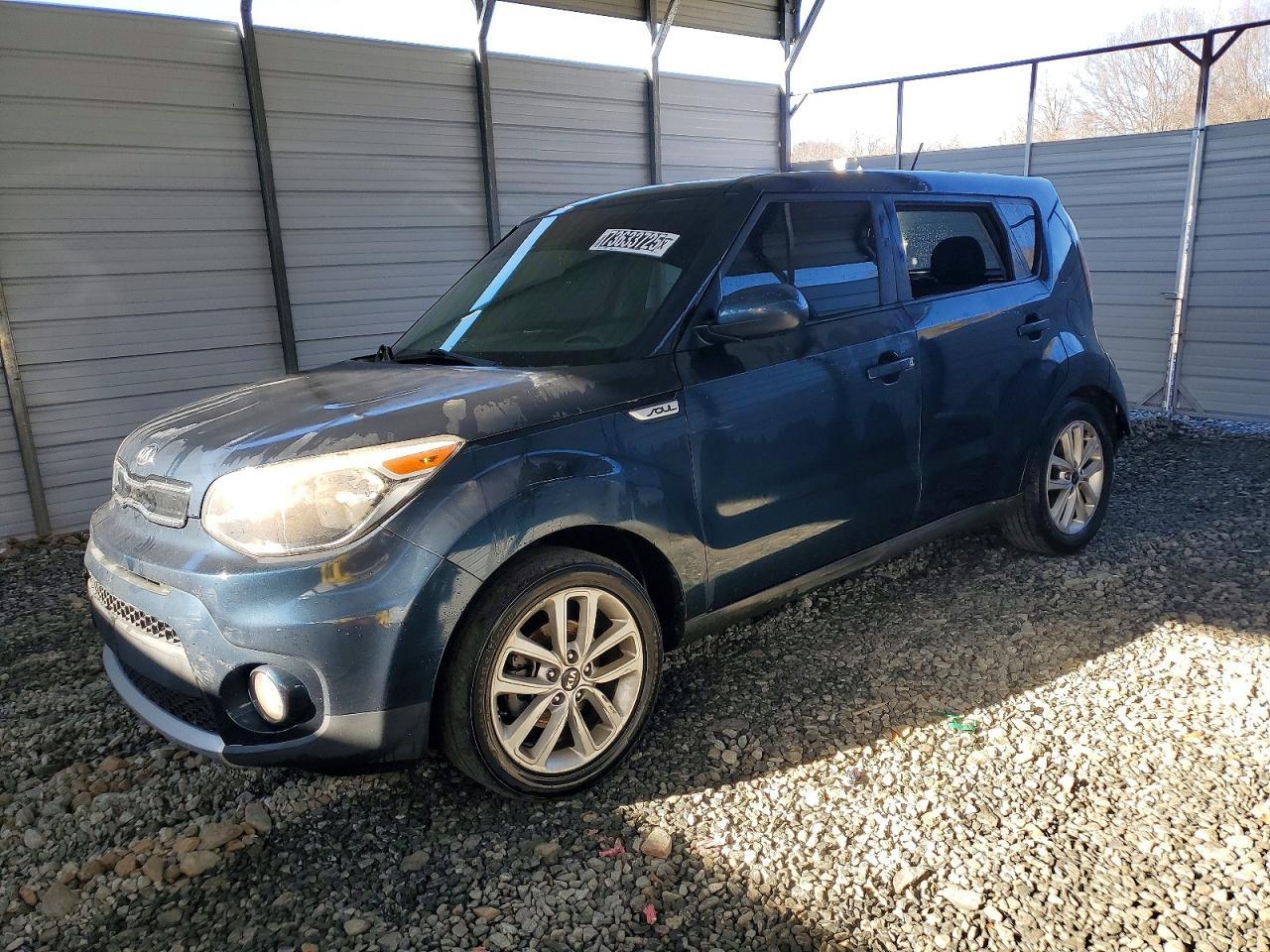 KIA SOUL