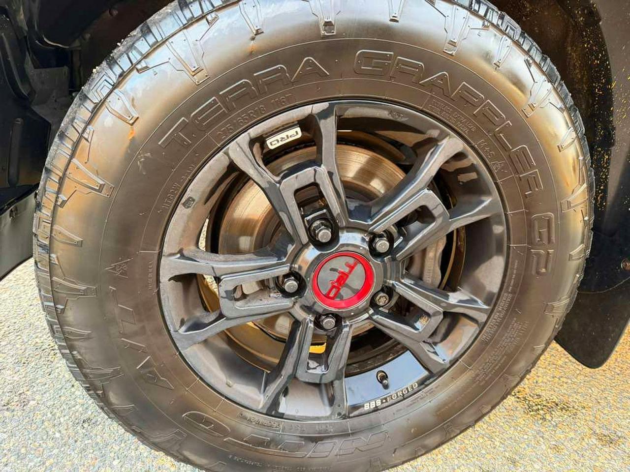 TOYOTA SEQUOIA