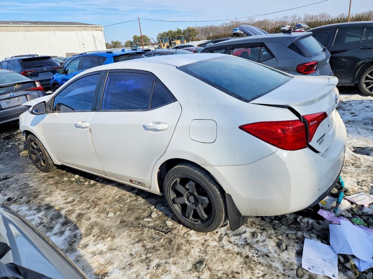 2019 TOYOTA COROLLA — фото 2