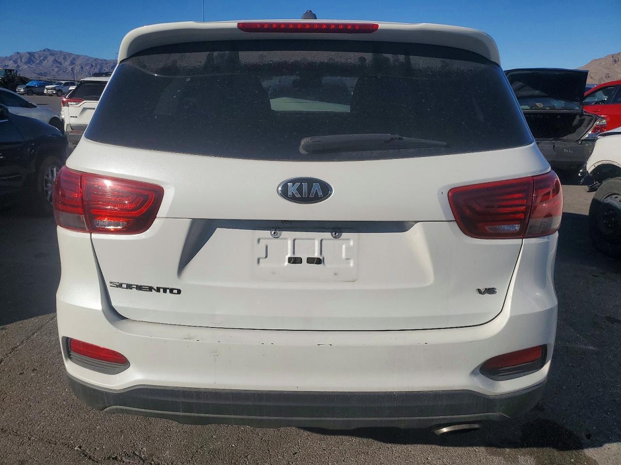 2020 KIA SORENTO — фото 6