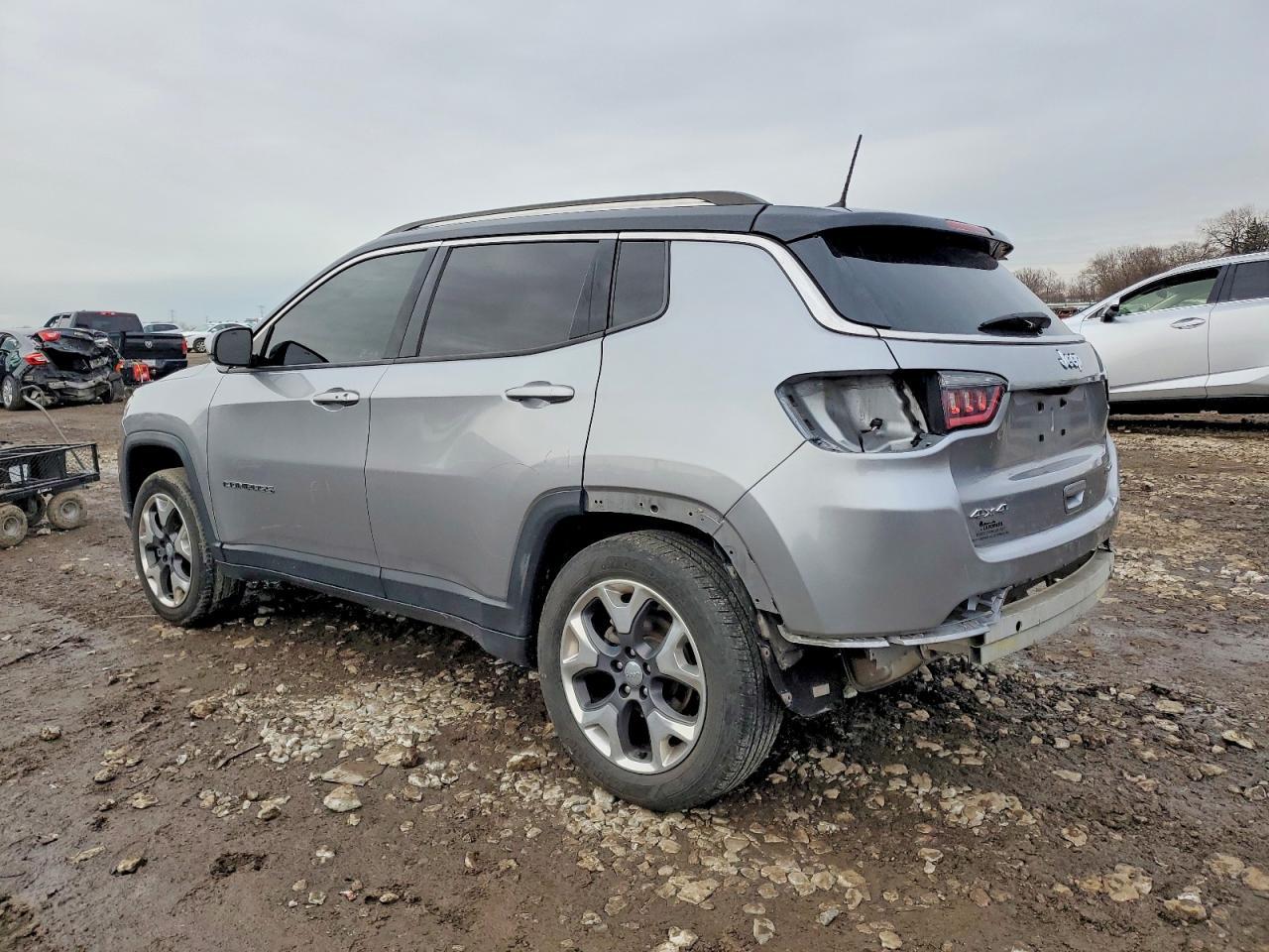2019 JEEP COMPASS — фото 2
