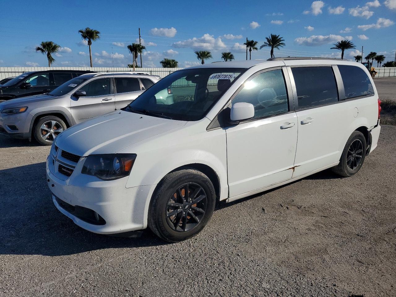 2019 DODGE GRAND CARAVAN — фото 1