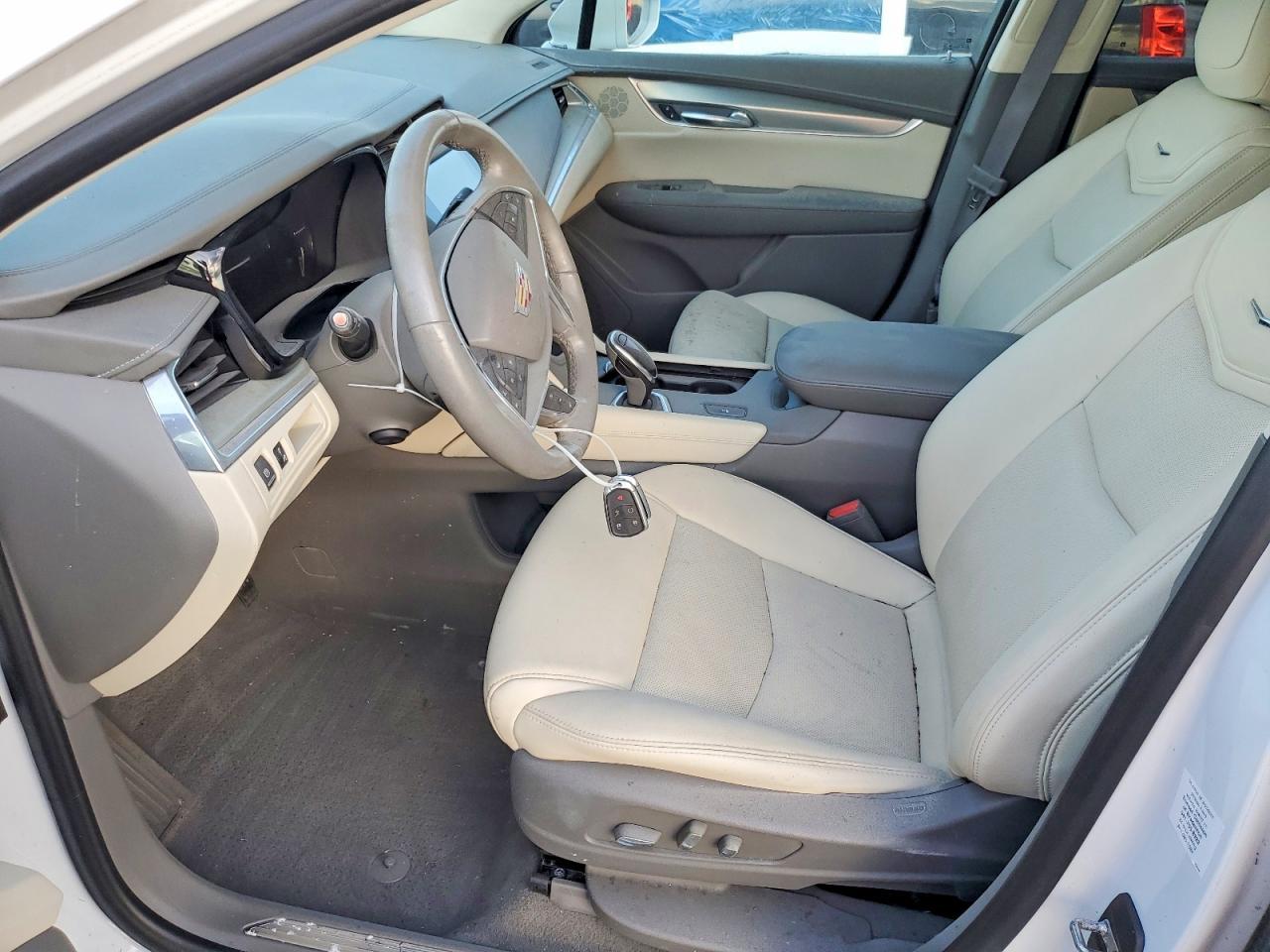 2019 CADILLAC XT5 — фото 7