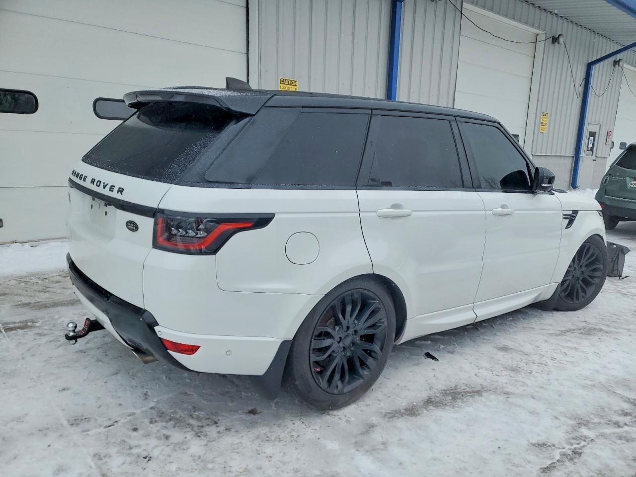 2017 LAND ROVER RANGE ROVER SPORT — фото 3