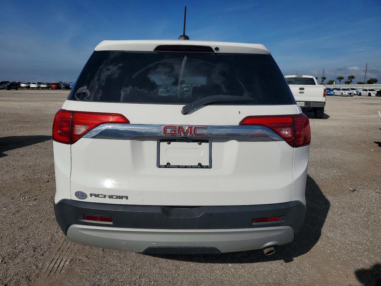 2018 GMC ACADIA — фото 6