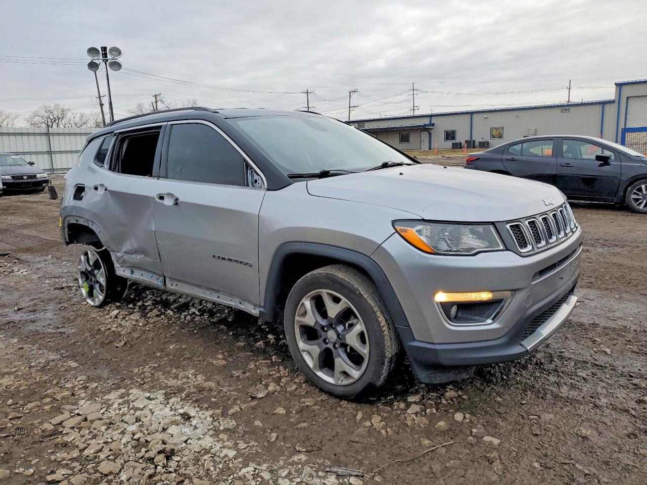 2019 JEEP COMPASS — фото 4