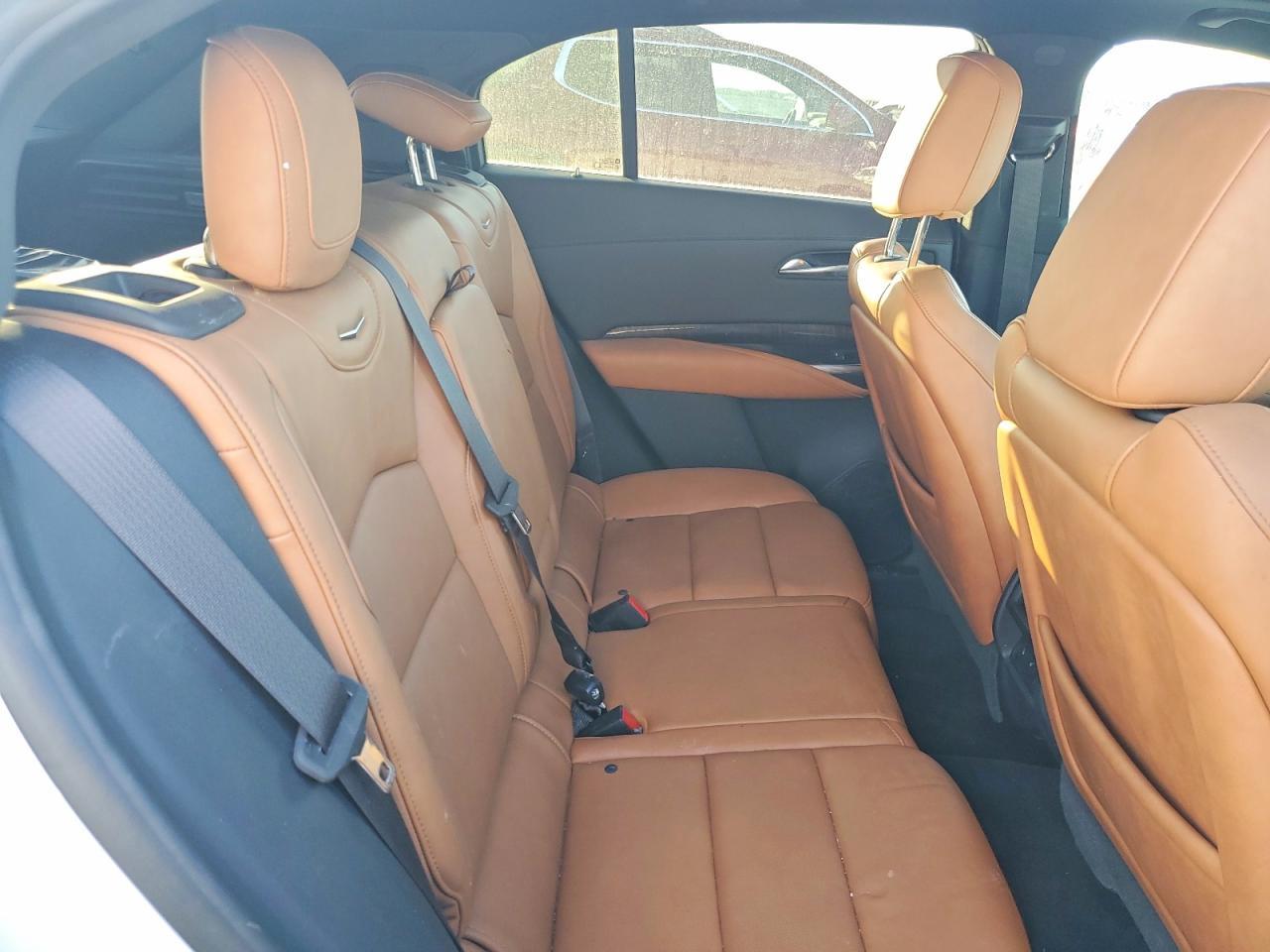 2019 CADILLAC XT4 — фото 10