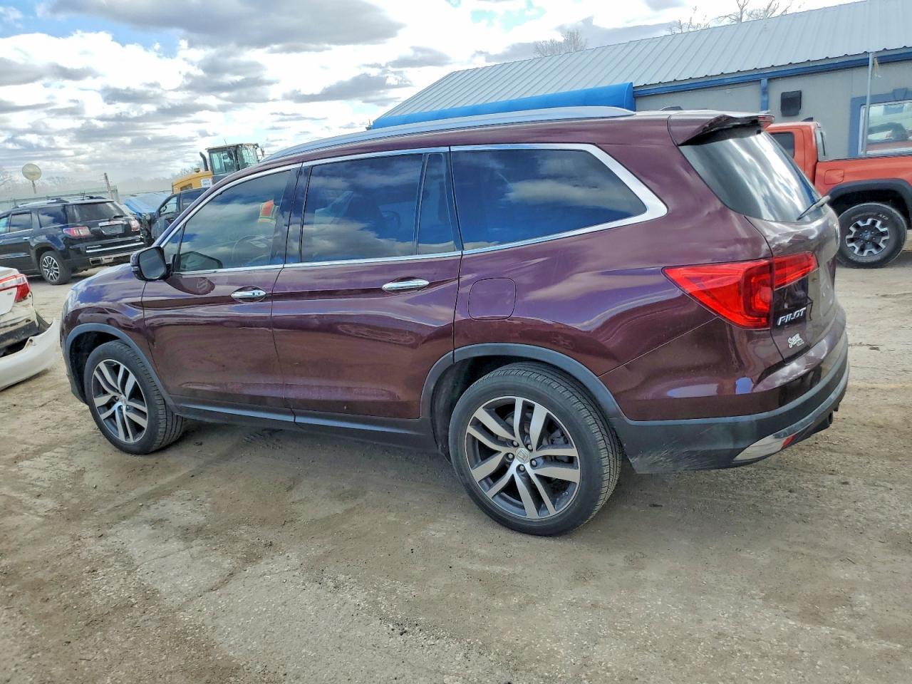 2017 HONDA PILOT — фото 2