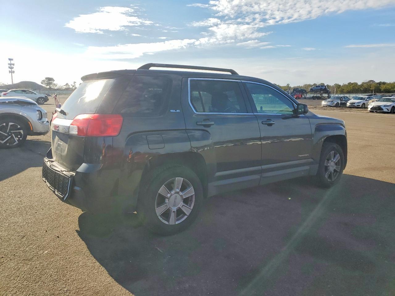 2012 GMC TERRAIN — фото 3