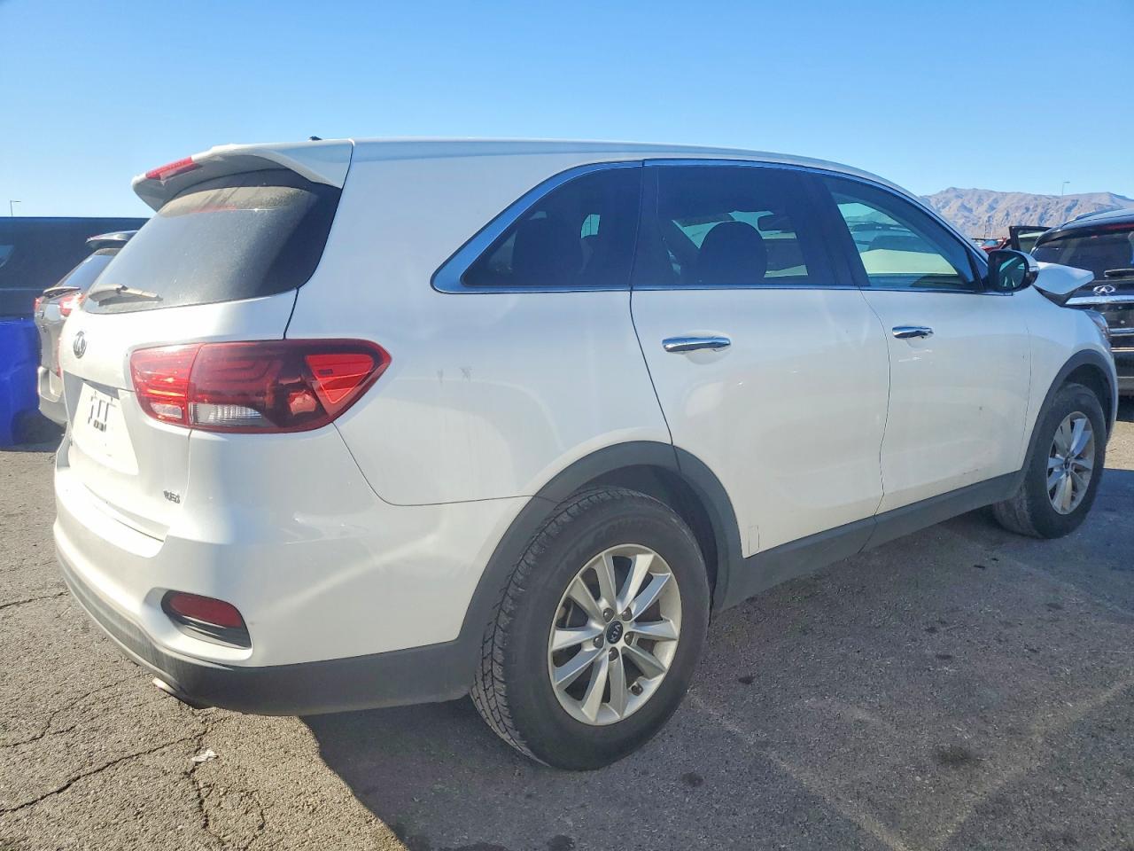 2020 KIA SORENTO — фото 3