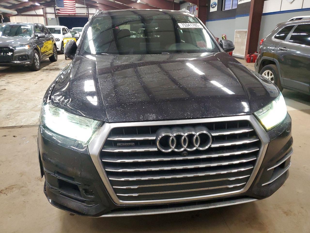 2018 AUDI Q7 — фото 5