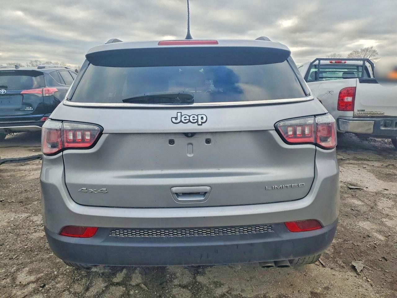 JEEP COMPASS
