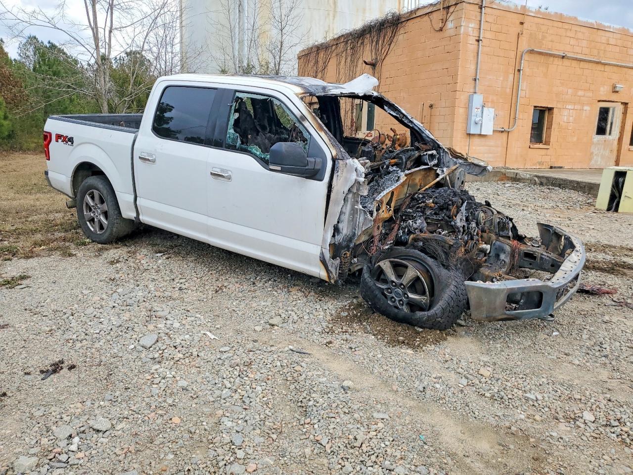 FORD F-150