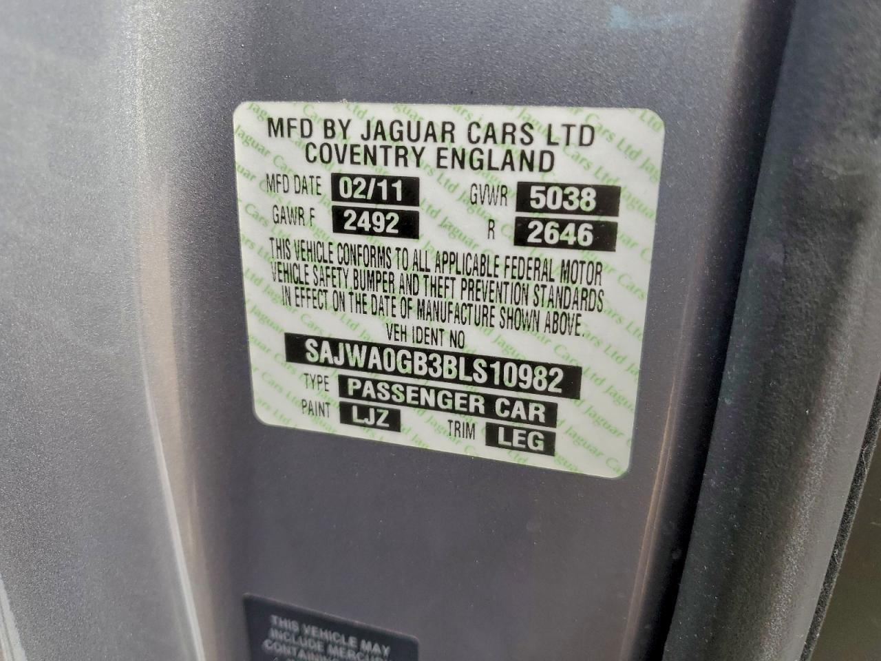 JAGUAR XF