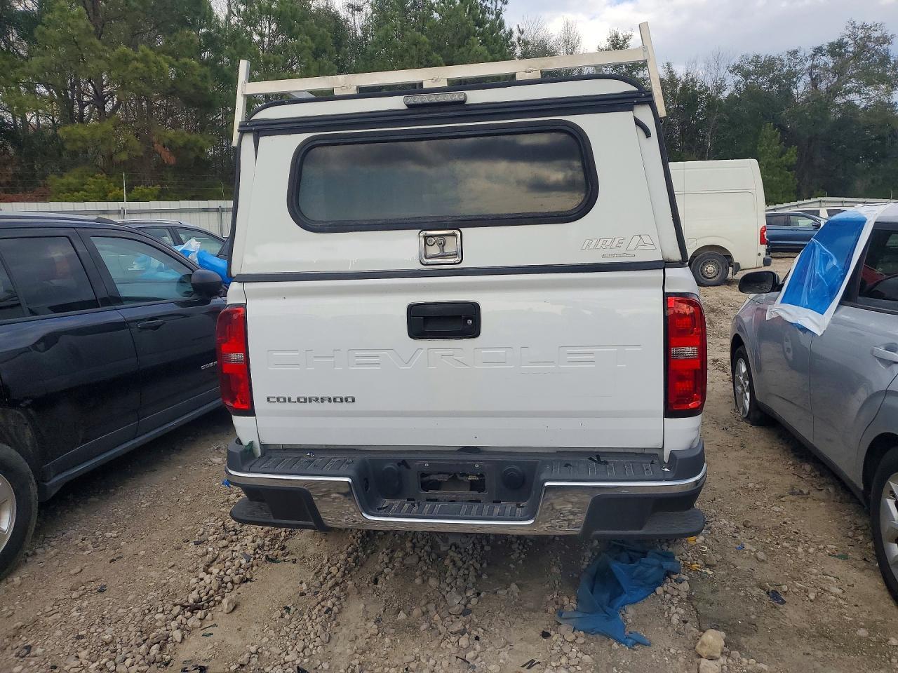 CHEVROLET COLORADO