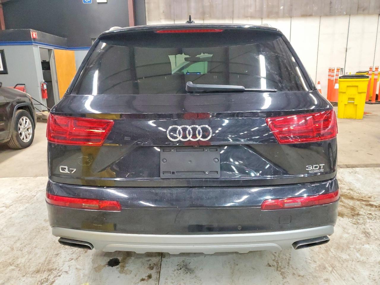 2018 AUDI Q7 — фото 6