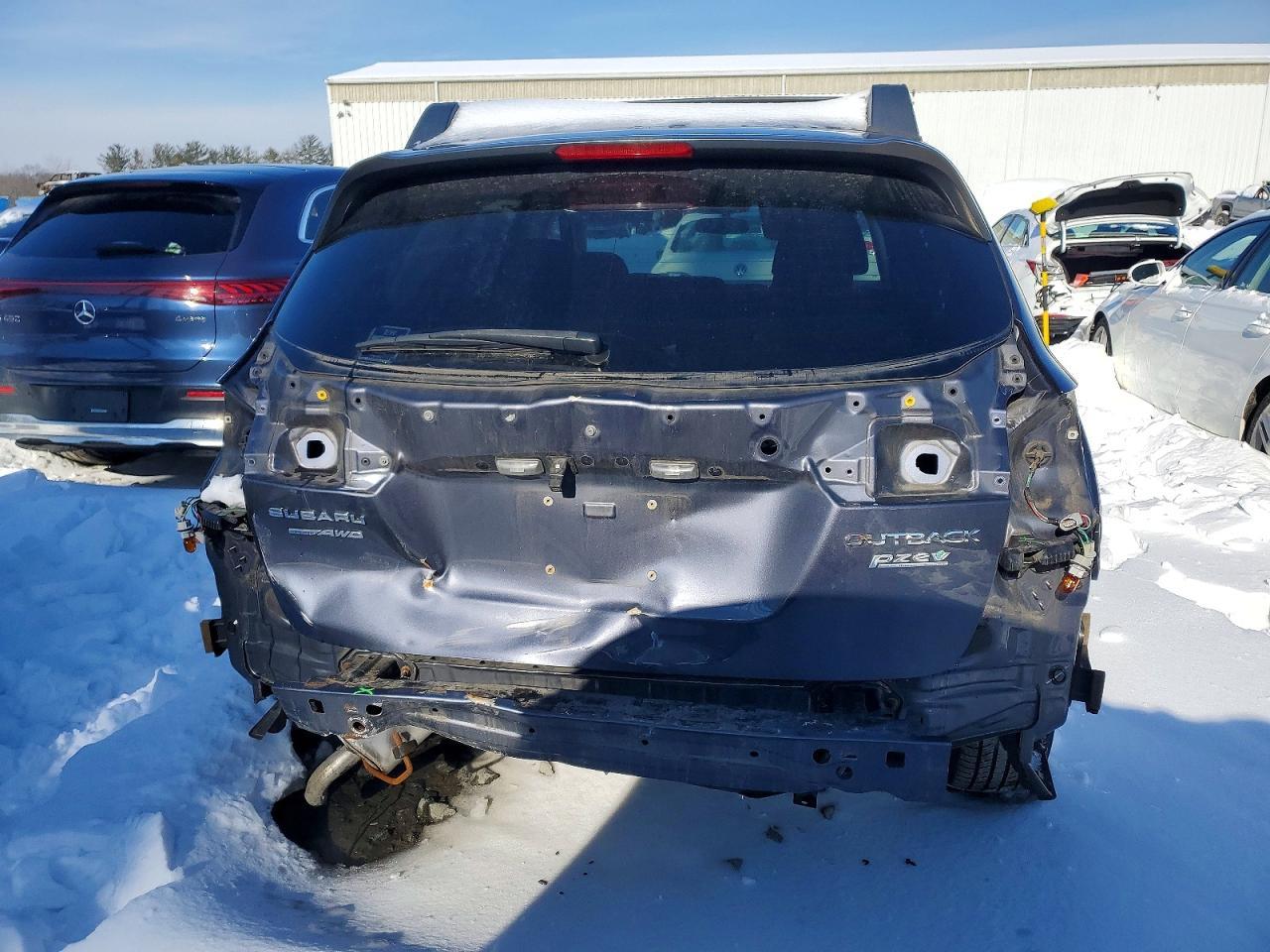 SUBARU OUTBACK