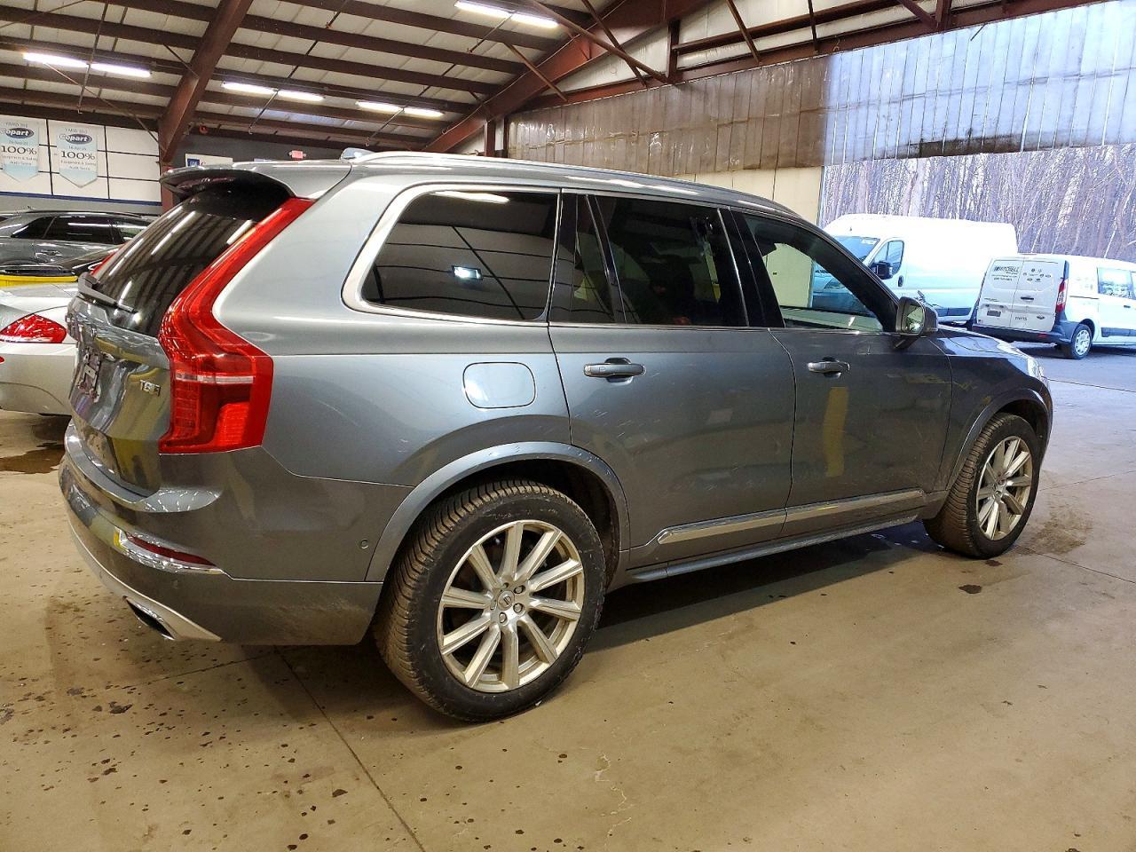 2016 VOLVO XC90 RECHARGE — фото 3