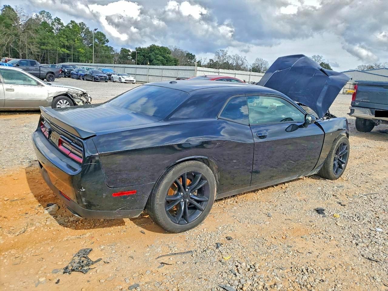 2016 DODGE CHALLENGER — фото 3