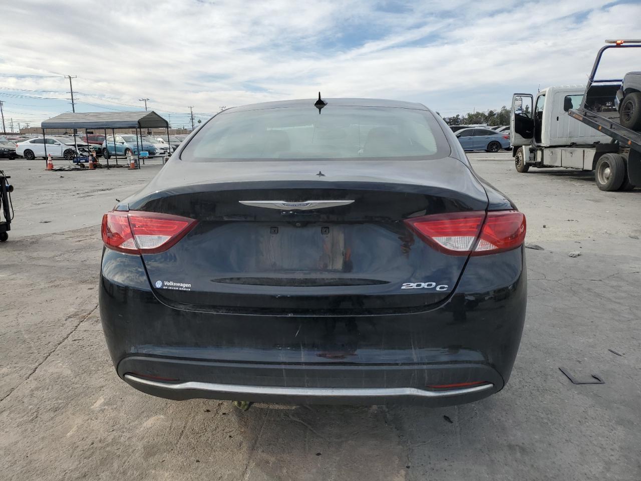 2015 CHRYSLER 200 — фото 6