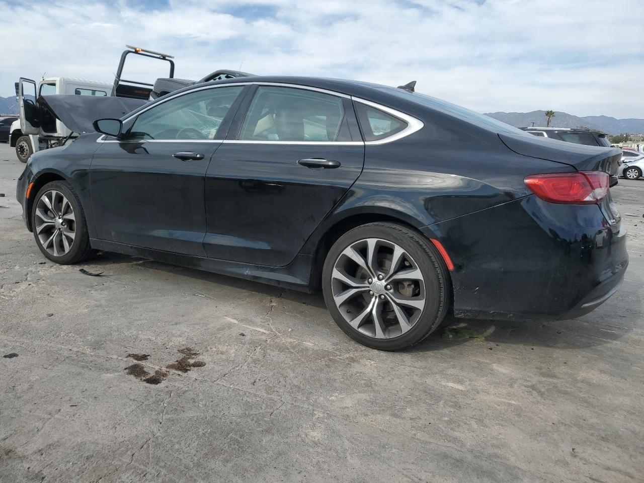 2015 CHRYSLER 200 — фото 2