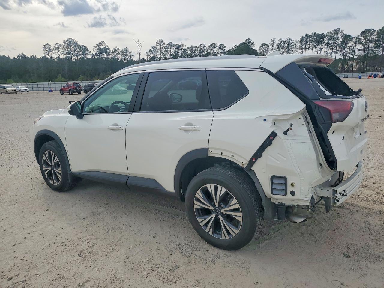 NISSAN ROGUE