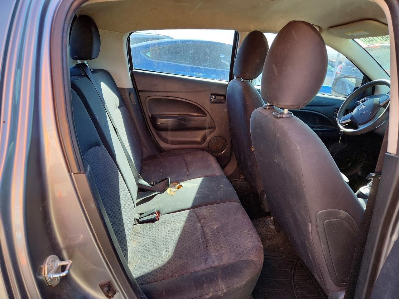 MITSUBISHI MIRAGE