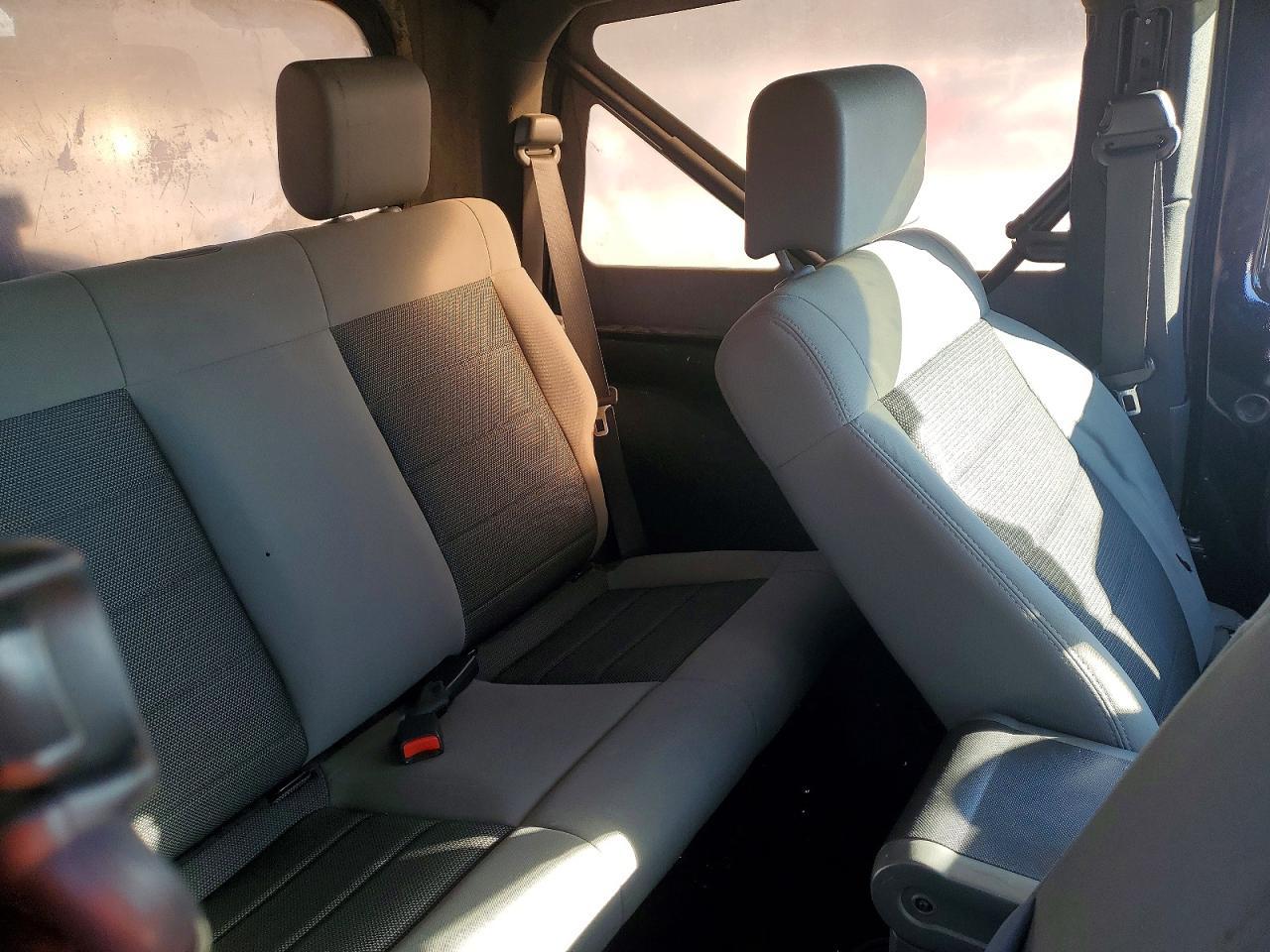2010 JEEP WRANGLER — фото 11